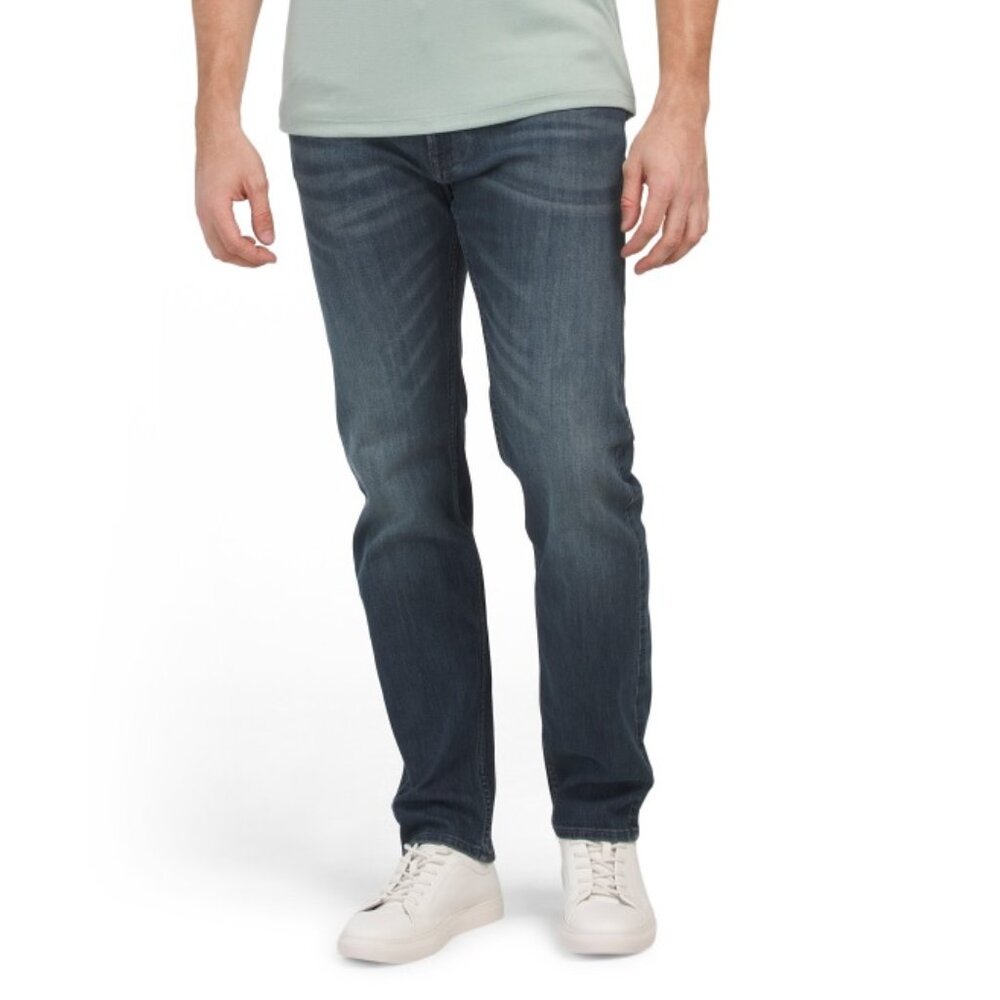 CALVIN KLEIN JEANS Slim Straight Secaucus Jeans. Size 32 x32